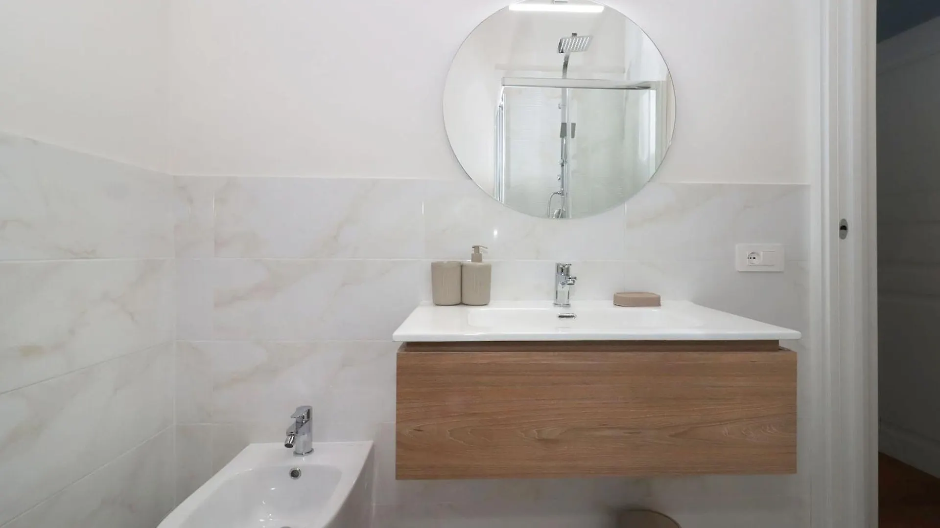 Apartament Innovation And Luxury Borgo Pinti Florencja