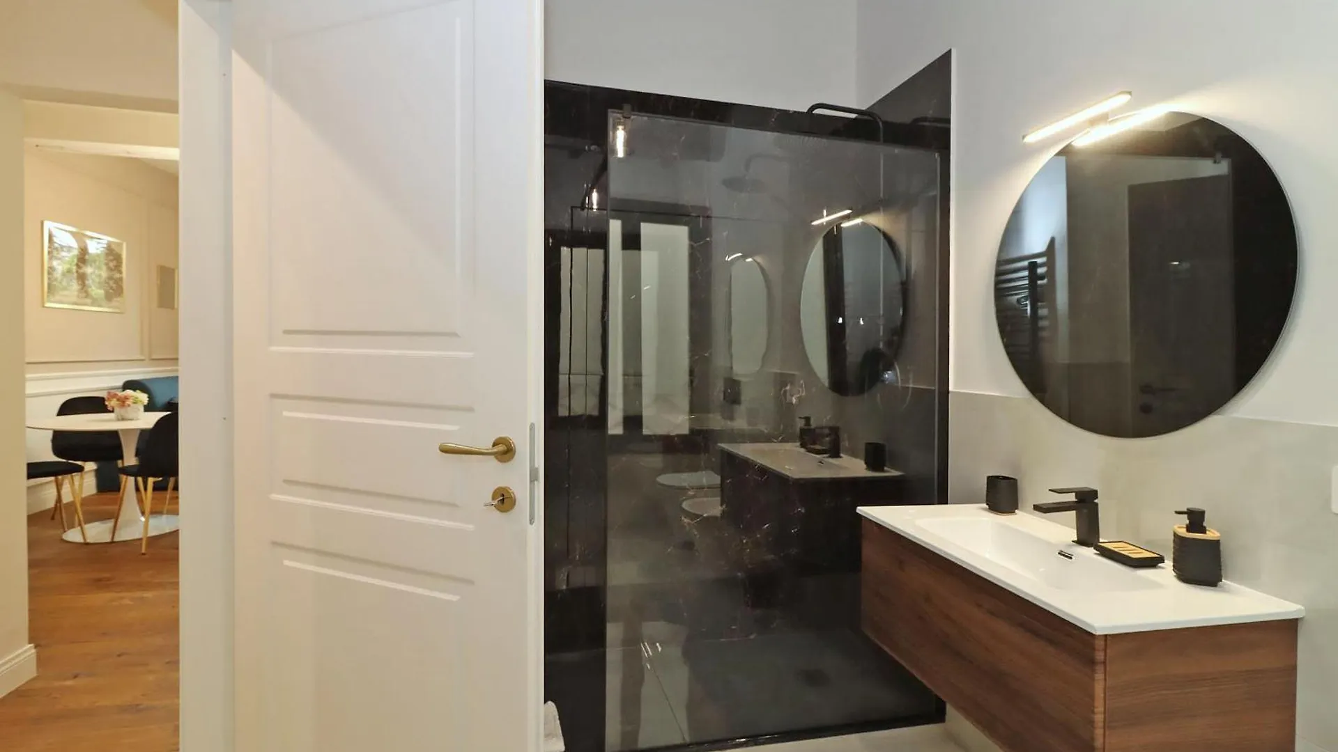Innovation And Luxury Borgo Pinti Florencja Apartament