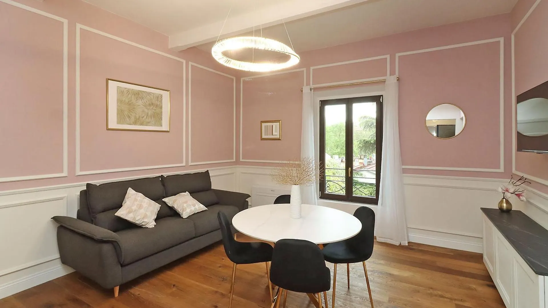 Innovation And Luxury Borgo Pinti フィレンツェ